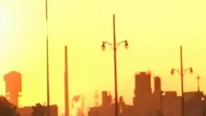 Backdrop from anyone lived in a pretty [how] town