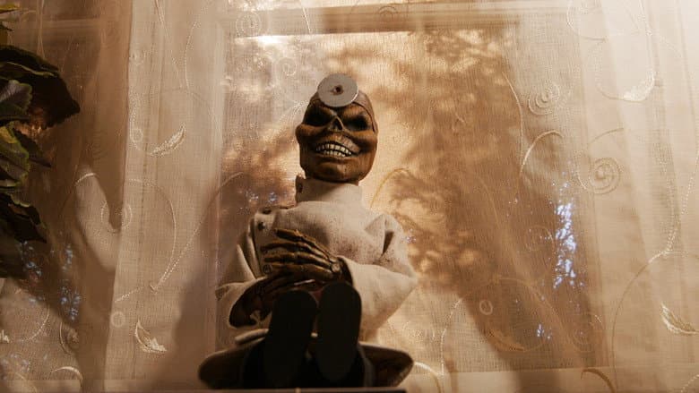 Backdrop from Puppet Master: Doktor Death