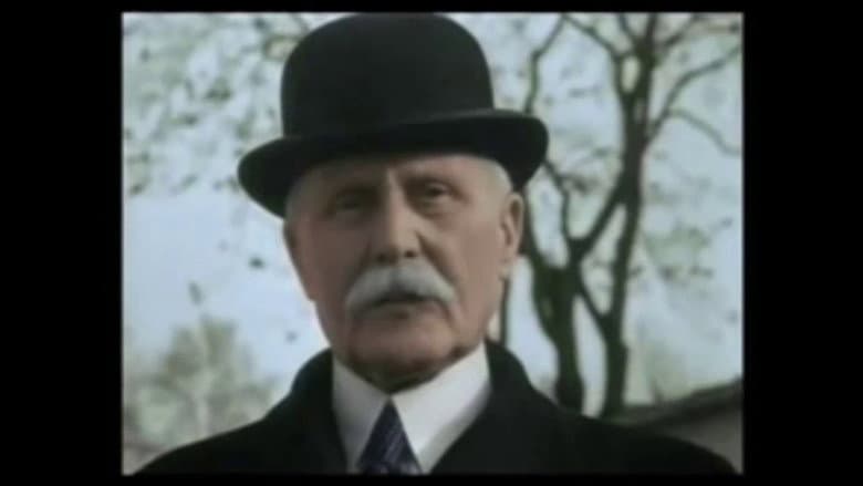 Backdrop from Pétain, such a popular hero