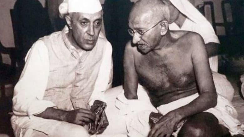 Backdrop from Gandhi, de l'homme à l'icône