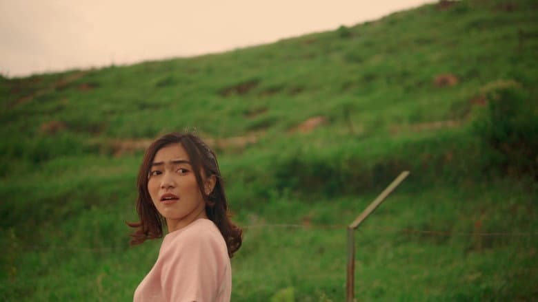 Backdrop from Perempuan Dari Planet Lain
