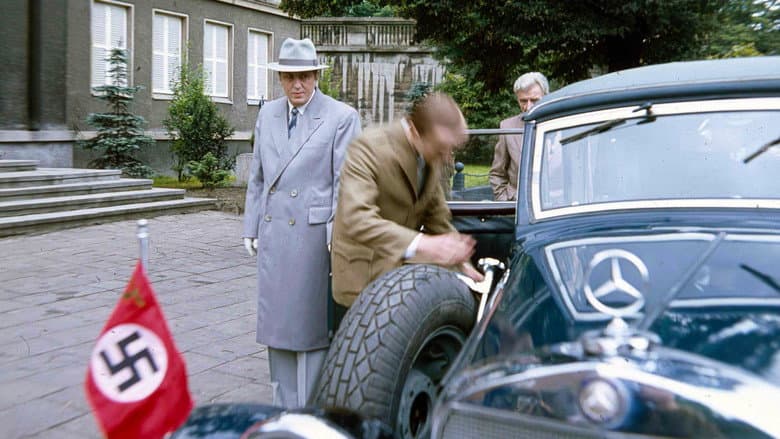 Backdrop from Daimler-Benz Limousine