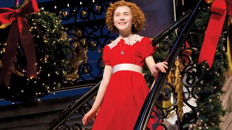 Backdrop from Simply Red: Backstage at 'Annie' with Lilla Crawford