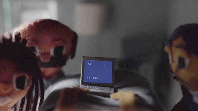 Кадр із фільму «I Must Be Going»