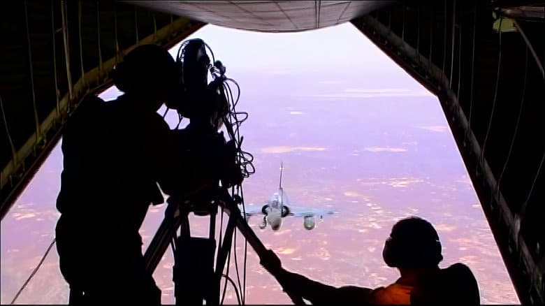 Backdrop from Sur la terre comme au ciel : Making of Les Chevaliers du Ciel
