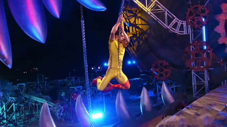Backdrop from Ultimate Beastmaster China