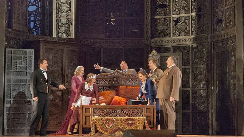 Кадр із фільму «The Metropolitan Opera: The Marriage of Figaro»