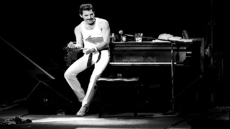 Backdrop from Queen on Fire: Live at the Bowl