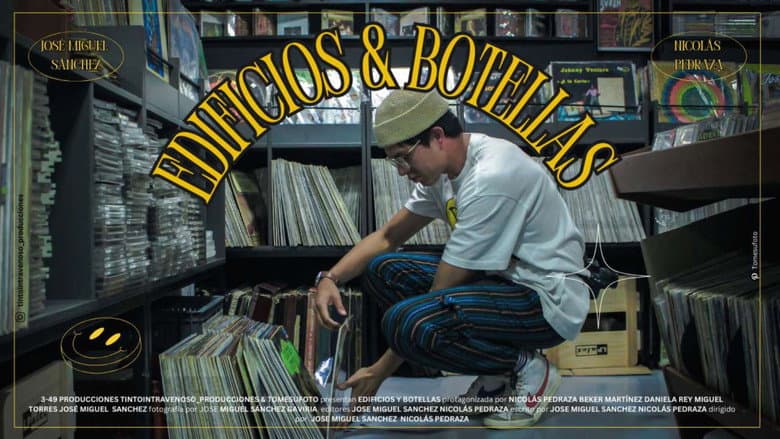 Backdrop from Edificios Y Botellas
