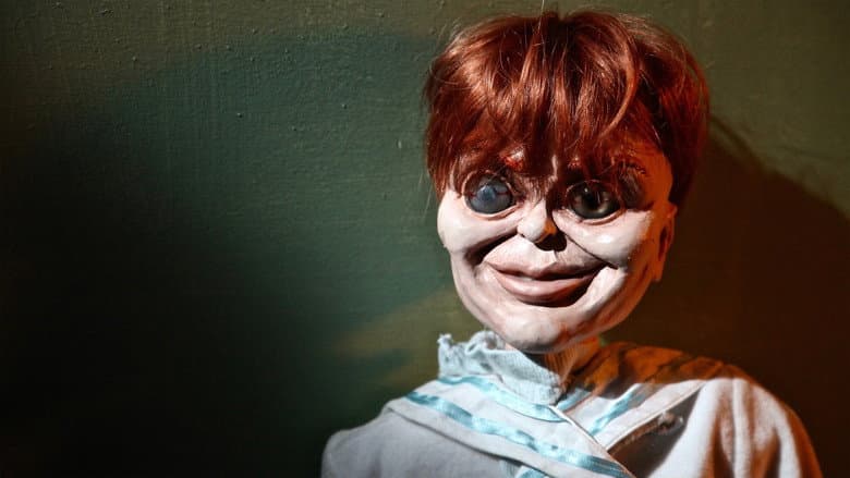 Кадр із фільму «The Curse of Robert the Doll»