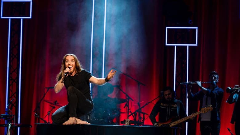 Backdrop from Tim Minchin: Back