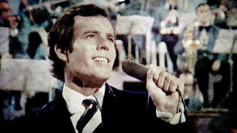 Backdrop from Julio Iglesias: Latin Crooner, Global Star
