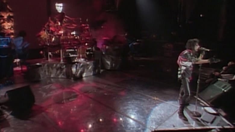 Backdrop from Alice Cooper: Trashes The World