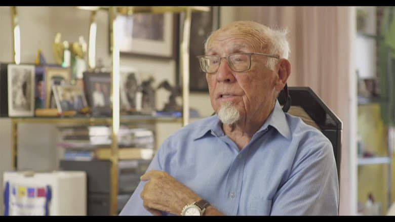 Кадр із фільму «To Auschwitz and Back: The Joe Engel Story»