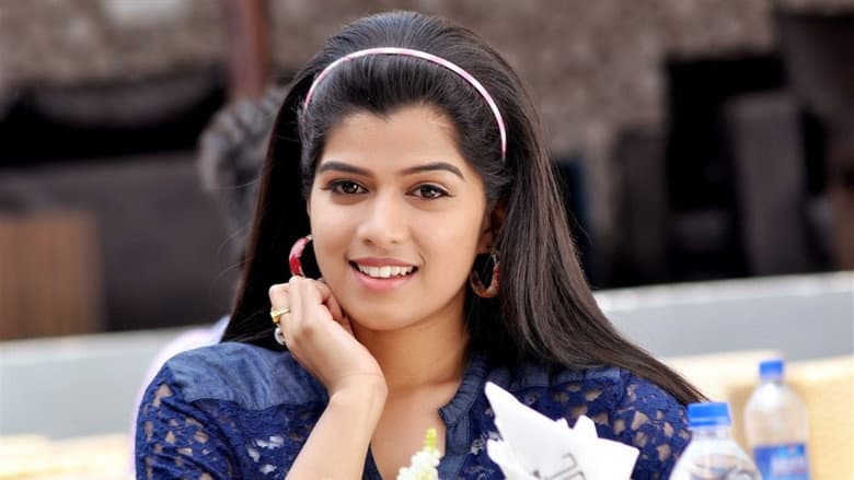 Backdrop from Rendu Rellu Aaru