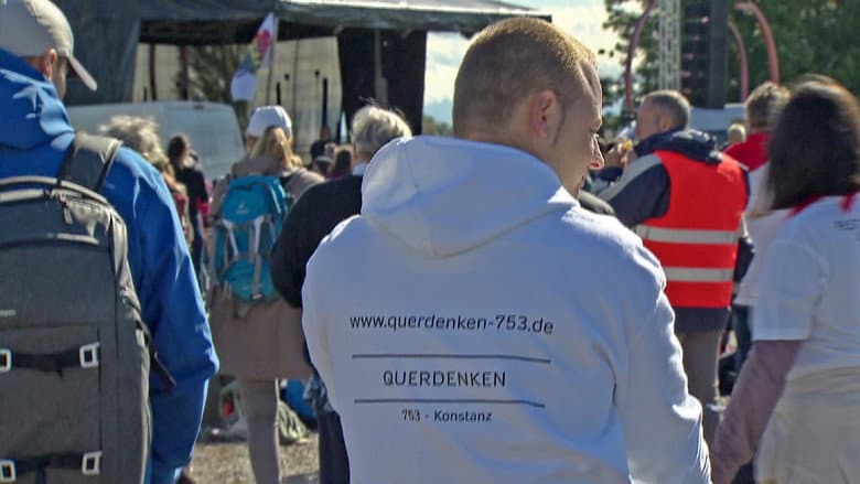 Backdrop from Querdenker, Corona-Leugner, Wutbürger - Woher kommt der Frust im Südwesten?