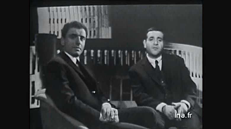 Backdrop from Un égal trois