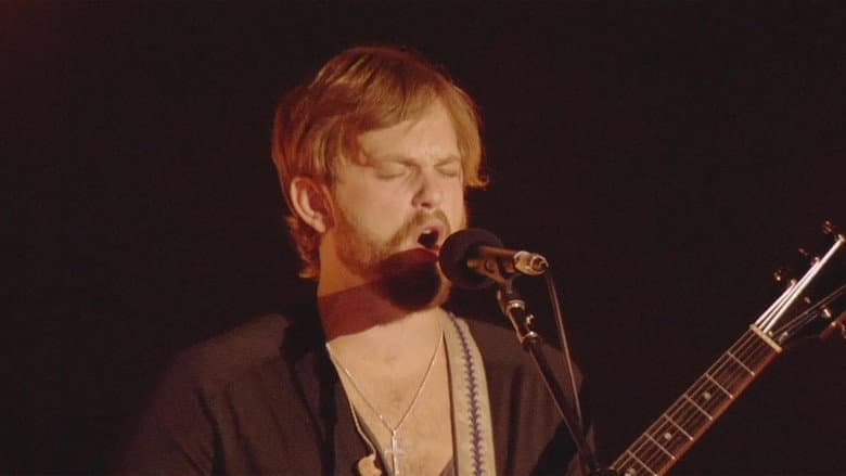 Backdrop from Kings of Leon: Live at The O2 London, England