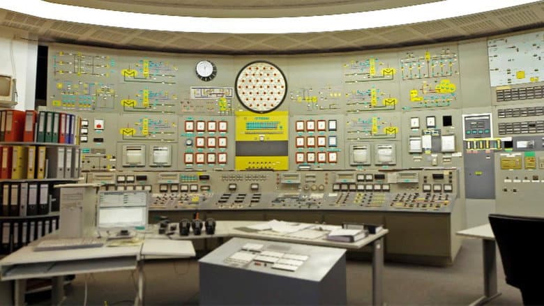 Backdrop from Die sieben geheimen Atompläne der DDR