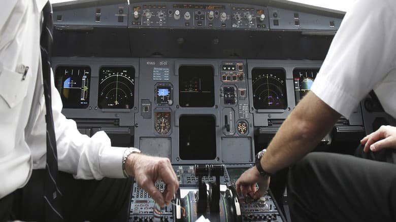 Кадр із фільму «Faut-il un pilote dans l'avion ?»