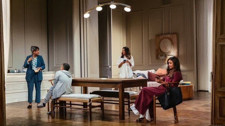 Кадр із фільму «National Theatre Live: The Estate»
