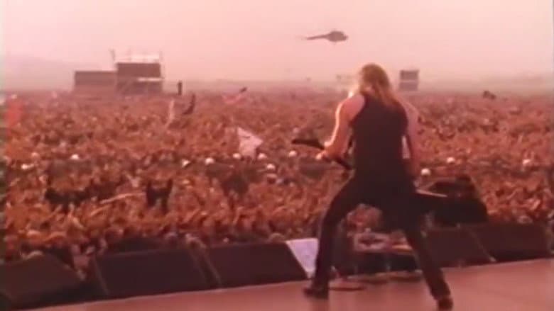 Backdrop from For Those About to Rock - Monsters In Moscow