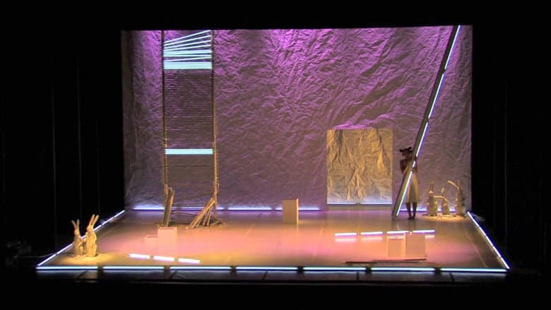 Backdrop from La misteriosa scomparsa di W