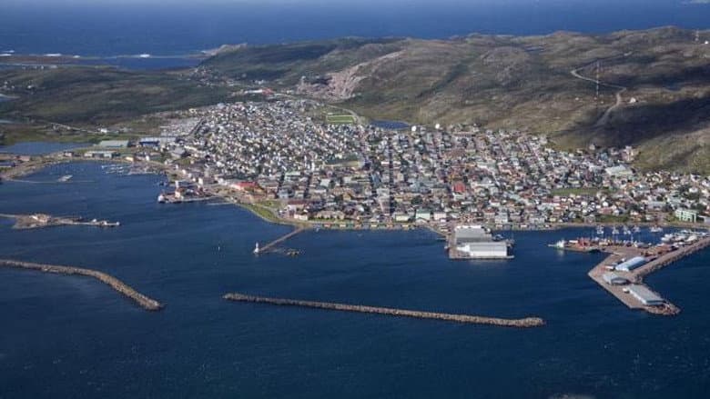 Backdrop from Les chroniques de Saint-Pierre et Miquelon