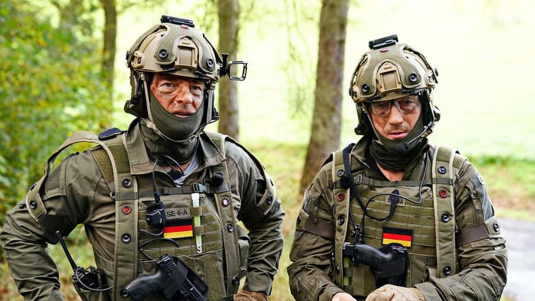 Backdrop from Baum & Möhring – Im Einsatz mit deutschen Spezialeinheiten