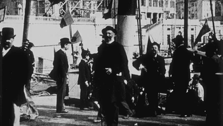Backdrop from Débarquement