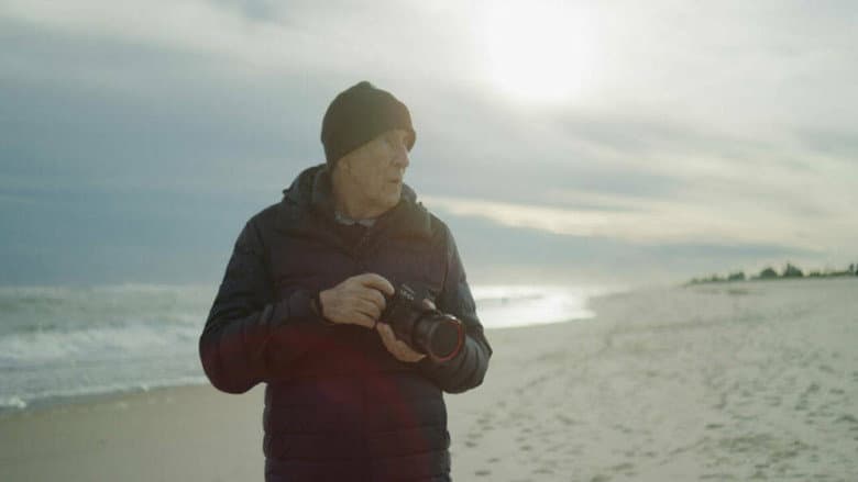 Backdrop from Dear Memories: A Journey with Magnum Photographer Thomas Hoepker