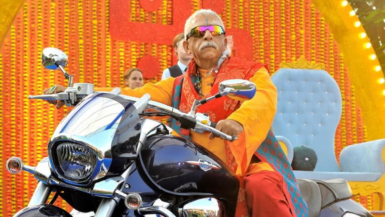 Backdrop from Dharam Sankat Mein