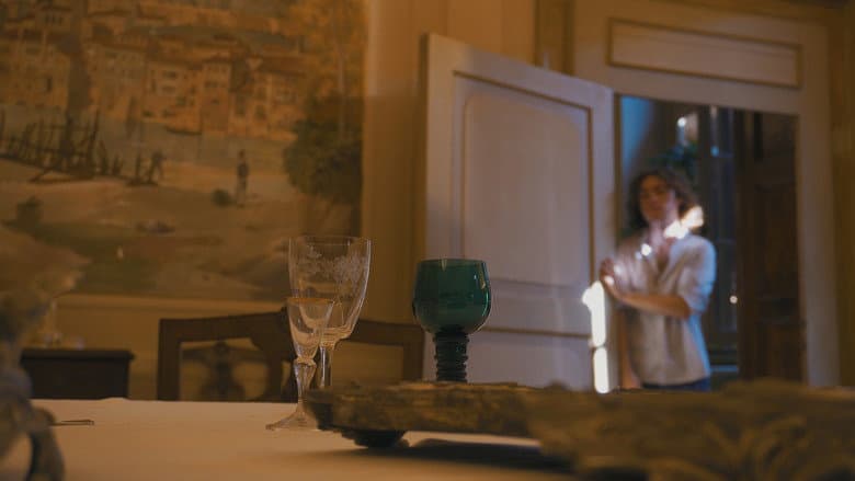 Backdrop from Dolce Far Niente (Sweet Doing Nothing)