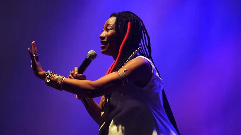 Backdrop from Fatoumata Diawara - Libre et rebelle