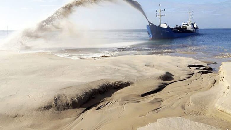Backdrop from Le sable - Enquête sur une disparition