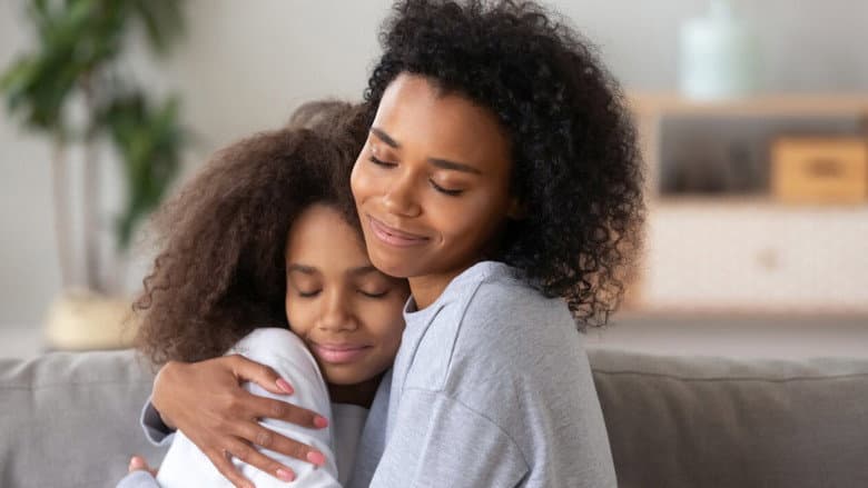 Backdrop from De 15 à 17 ans : le défi des mamans ados