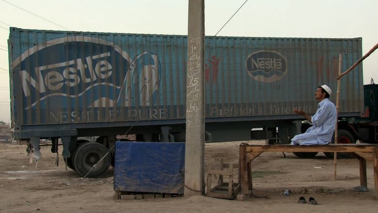 Кадр із фільму «Bottled Life: Nestle's Business with Water»