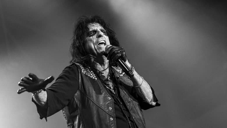 Backdrop from Alice Cooper: Brutally Live