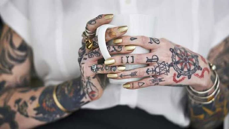 Backdrop from La folie du tatouage