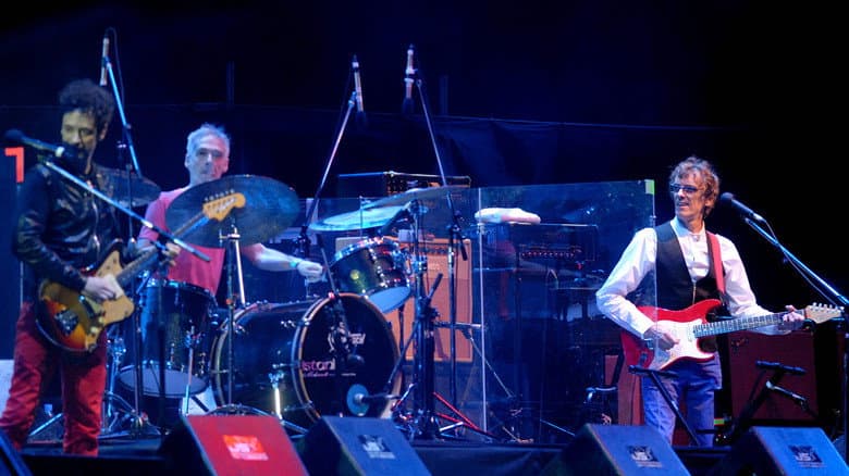 Backdrop from Spinetta y Las Bandas Eternas