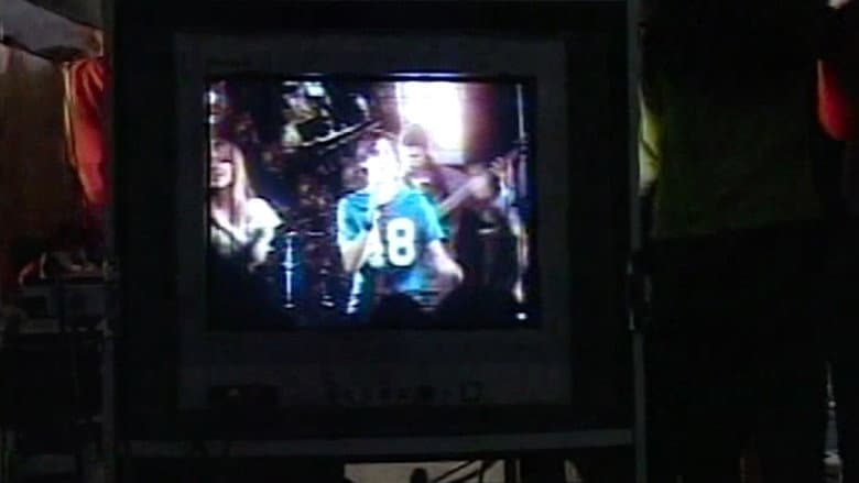 Backdrop from Kudai Live – Tour 2004–2005